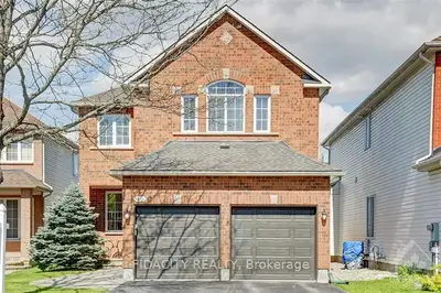 46 BELLINGHAM Place, Hunt Club - South Keys and Area, ON K1T 4B2