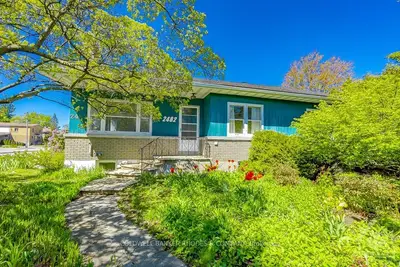 2482 ALTA VISTA Drive, Alta Vista and Area, ON K1H 7N3