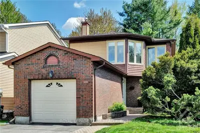 302 Fernleaf Crescent, Orleans - Cumberland And Area, On K1e 2z4