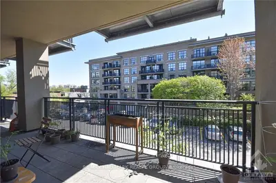 300 Powell Avenue 205, Dows Lake - Civic Hospital And Area, On K1s 5t3