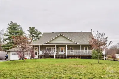 137 BAYVIEW LODGE Road, Mississippi Mills, ON K0A 3L0
