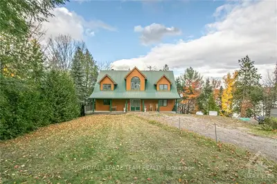 6117B CENTENNIAL Drive, Greater Madawaska, ON K0J 2R0