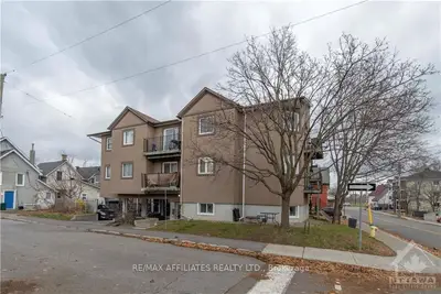 41 Hilda Street 301, West Centre Town, On K1y 4t4
