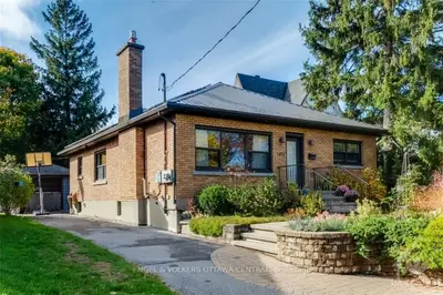 560 Highcroft Avenue, Westboro - Hampton Park, On K1z 5j5
