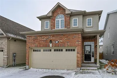 1866 GLENCREST Road, North Grenville, ON K0G 1J0