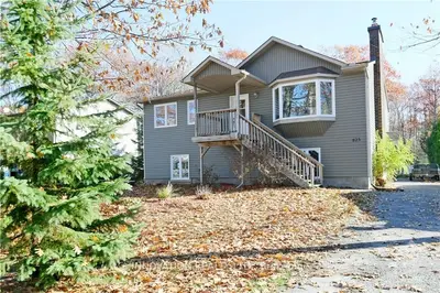825 BAYVIEW Drive, Constance Bay - Dunrobin - Kilmaurs - Woodlawn, ON K0A 3M0