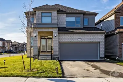 1018 MANEGE Street, Stittsville - Munster - Richmond, ON K2S 0Y6