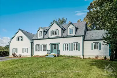 2797 Quinn Road, Blossom Park - Airport And Area, On K1t 3v4