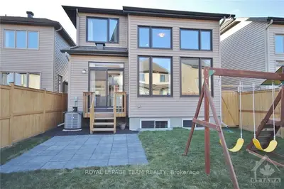 204 Mareth Way, Blossom Park - Airport And Area, On K4m 0c9