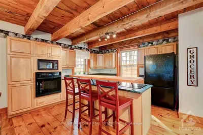 232 PUTNAM Road, Merrickville-Wolford, ON K0G 1N0