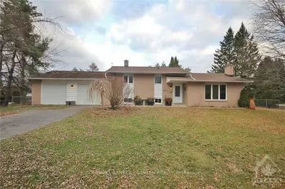 3317 TAGGART Street, Greely - Metcalfe - Osgoode - Vernon and Area, ON K0A 2W0