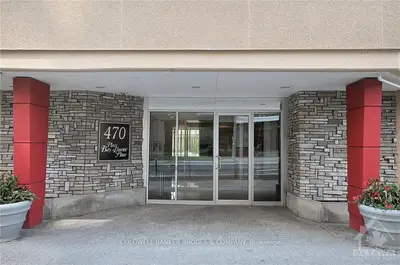 470 LAURIER Avenue 702, Ottawa Centre, ON K1R 7W9