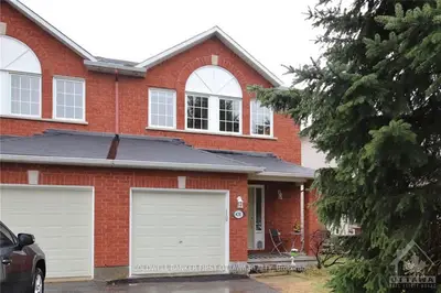 4281 OWL VALLEY Drive, Blossom Park - Airport and Area, ON K1V 1L8