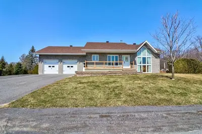 390 MARCEL Street, Alfred and Plantagenet, ON K0B 1A0