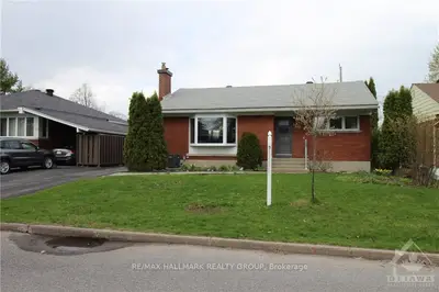 843 Weston Drive, Elmvale Acres And Area, On K1g 1w5