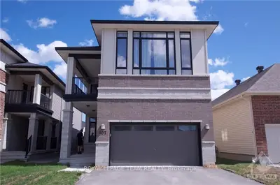 907 RALPH HENNESSY Avenue, Blossom Park - Airport and Area, ON K4M 0E2