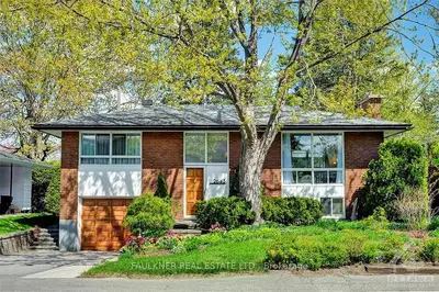2643 FLANNERY Drive, Billings Bridge - Riverside Park and Area, ON K1V 8L9