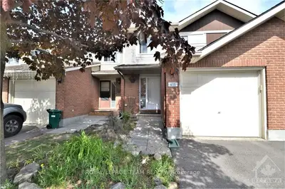 411 Sandhamn, Hunt Club - South Keys And Area, On K1t 2y9