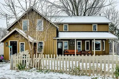 120 SALISBURY Street, Carp - Huntley Ward, ON K0A 1L0
