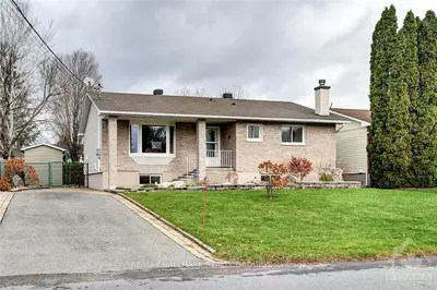 1164 ST JACQUES Street, Clarence-Rockland, ON K4K 1B4