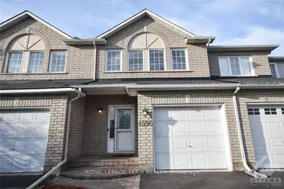 4590 OGILVIE WALK Crescent, Cyrville - Carson Grove - Pineview, ON K1J 1G6