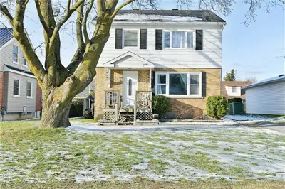 432 WOOD Street E, Prescott, ON K0E 1T0