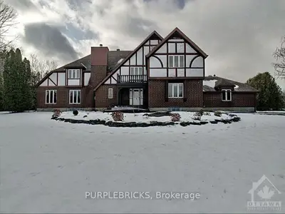 8368 RODNEY FARM Drive, Greely - Metcalfe - Osgoode - Vernon and Area, ON K0A 2P0
