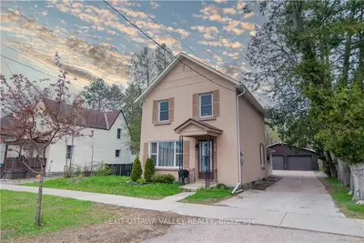 378 Christie Street, Pembroke, On K8a 4r7