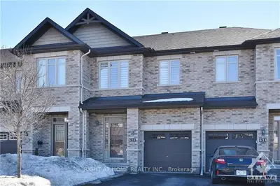 626 WHITECLIFFS Avenue, Blossom Park - Airport and Area, ON K1V 2N4