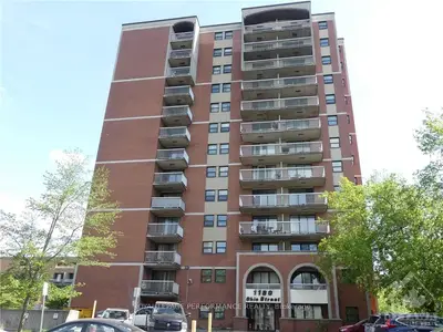 1180 OHIO Street 301, Billings Bridge - Riverside Park and Area, ON K1H 8N5