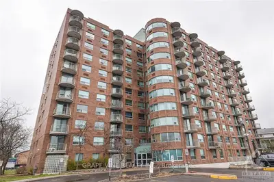 1440 HERON Road 1010, Hunt Club - South Keys and Area, ON K2J 4P7