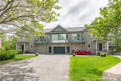 66 ROBSON Court, Kanata, ON K2K 2W1