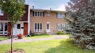 2300 OGILVIE Road 8, Beacon Hill North - South and Area, ON K1J 7X8