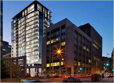 101 Queen Street 1403, Ottawa Centre, On K1p 5c7