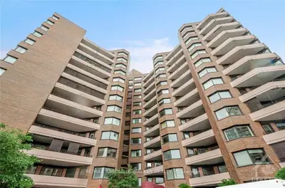151 BAY Street 1206, Ottawa Centre, ON K1R 7T2