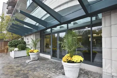 570 Laurier Avenue W 1203, Ottawa Centre, On K1r 1c8