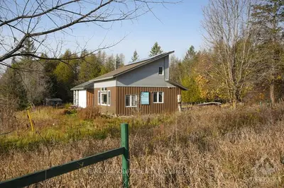 11 BRYDGES Road, Greater Madawaska, ON K0J 1G0