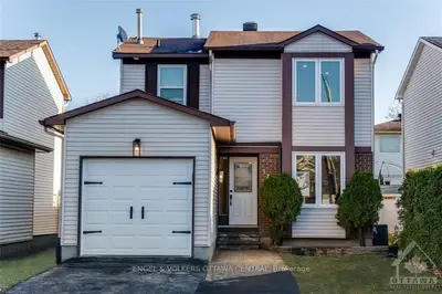 1834 D'amour Crescent, Orleans - Convent Glen And Area, On K1c 5g3