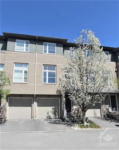 69 Highwood, Manor Park - Cardinal Glen And Area, On K1k 4x6