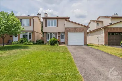 1450 BRADSHAW Crescent, Cyrville - Carson Grove - Pineview, ON K1B 5G2