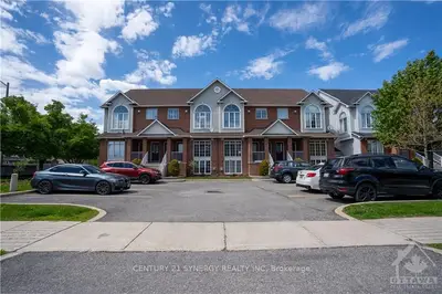 4433 Harper Avenue, Cyrville - Carson Grove - Pineview, On K1j 1c9