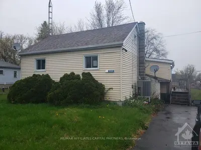 19418 Malibu Lane, South Glengarry, On K0c 2e0