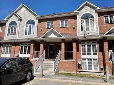 1512 WALKLEY Road 32, Hunt Club - South Keys and Area, ON K1V 2G7