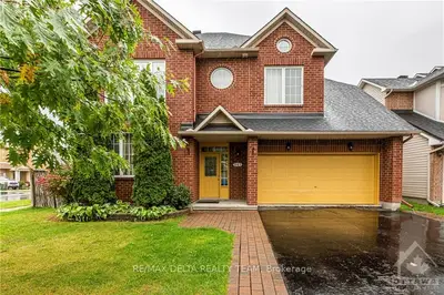 945 LICHEN Avenue, Orleans - Cumberland and Area, ON K4A 4N3