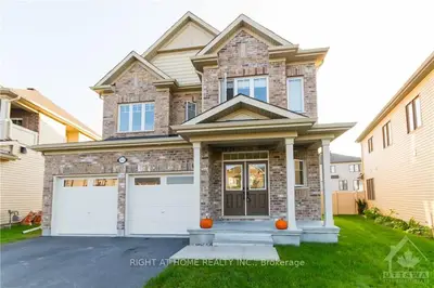 832 STALLION Crescent, Stittsville - Munster - Richmond, ON K2S 0Y4