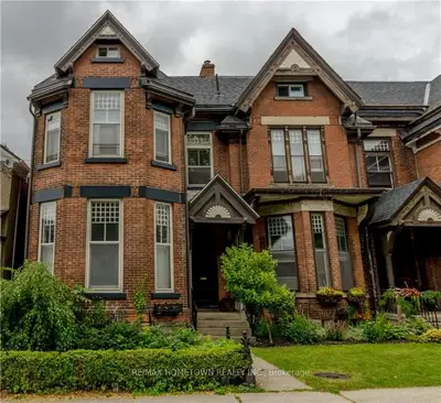58 James Street E, Brockville, On K6v 1k4