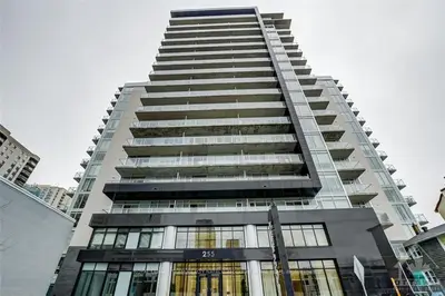 255 Bay Street 1410, Ottawa Centre, On K1r 0c5