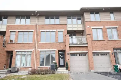 119 LIONEL, Orleans - Cumberland and Area, ON K4A 0X1
