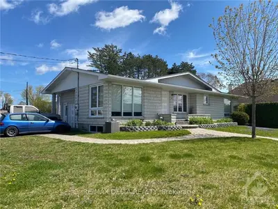 915 Giroux Street, Clarence-rockland, On K4k 1c2