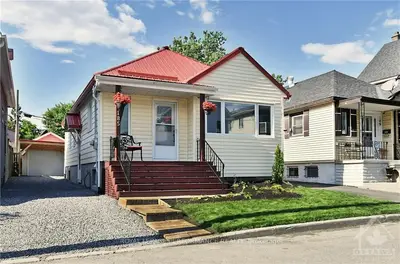 185 GLADU Street, Vanier and Kingsview Park, ON K1L 6N3